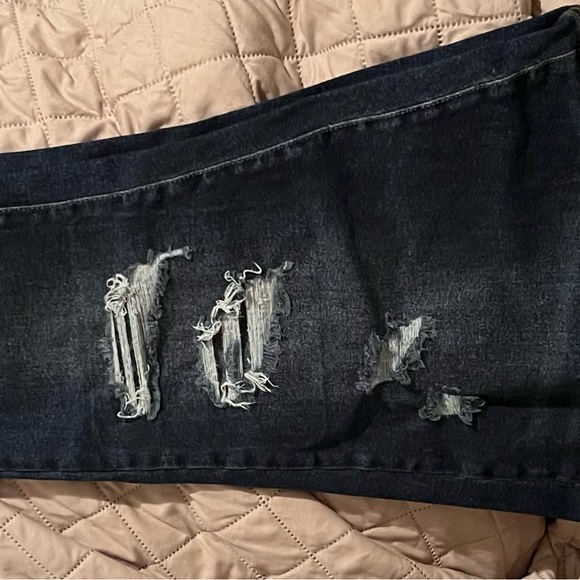 Maurice’s jeans - Picture 3 of 5